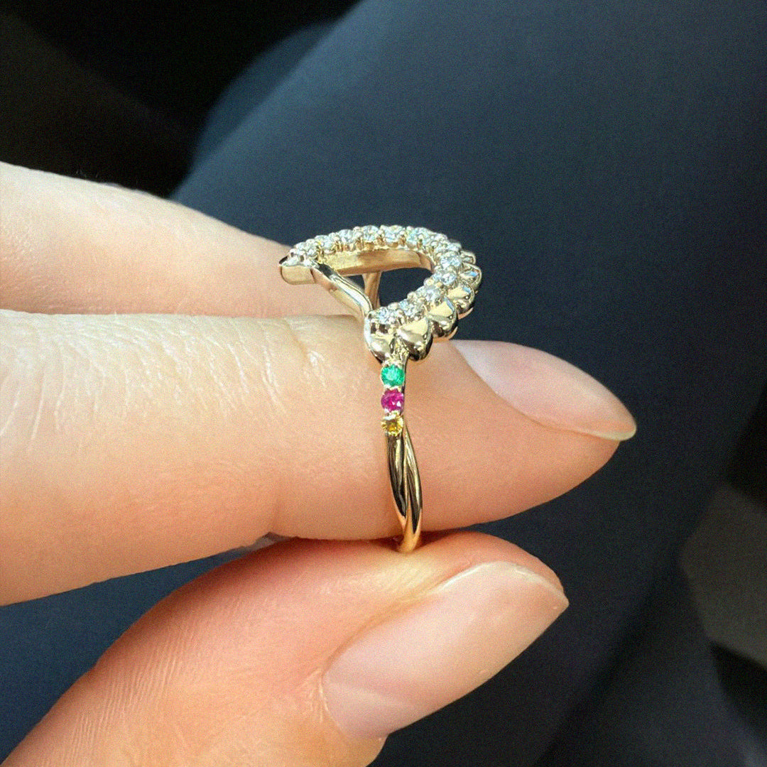 pierogies ring in yellow gold with diamonds