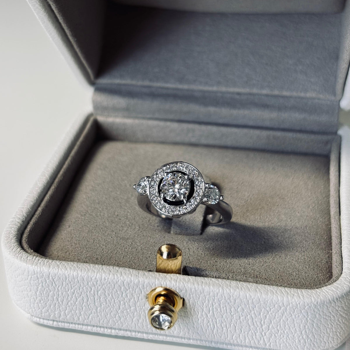 Engagement ring with diamond and black enamel 